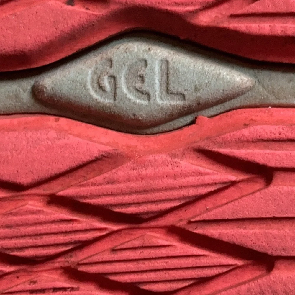 Women’s ASICS Gel Sneakers - Picture 9 of 9